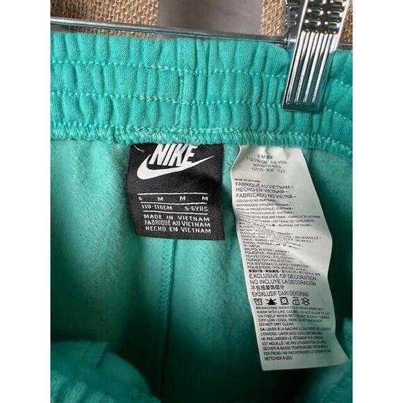 NIKE Size 6 Boys Teal Cotton Blend Stretch Waist Pocket Sweat Shorts - Picture 4 of 5
